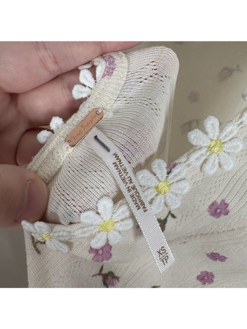 Free People XS Ivory Combo Floral Boho Bali Isn’t It Lovely Knit Tunic NWOT - Picture 8 of 10